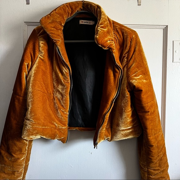 Gold suede fall coat - Picture 2 of 4